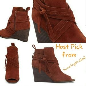 Final👇 Lucky Brand Udom wedge bootie Rye Suede